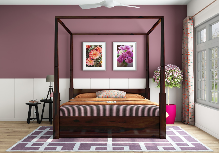 Victorian Poster Bed With Drawer Storage 