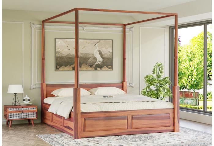 Tuscan Poster Bed With Box Storage 