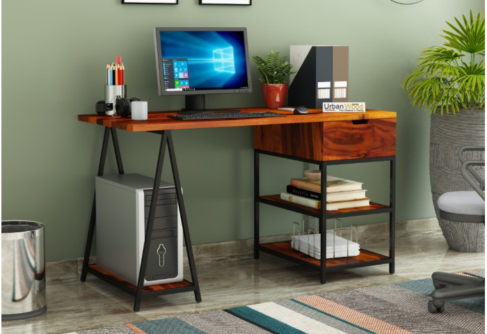 Groupe Study Tables 