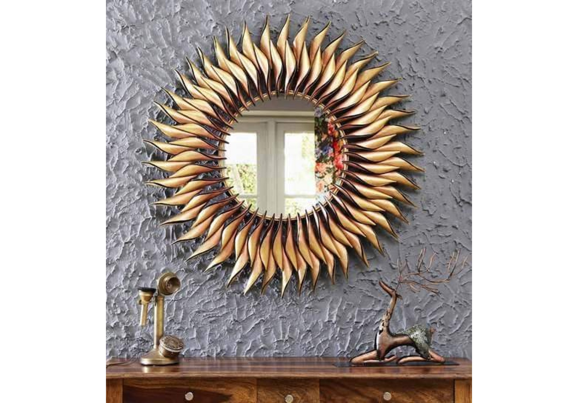 Metal sun mirror wall decor
